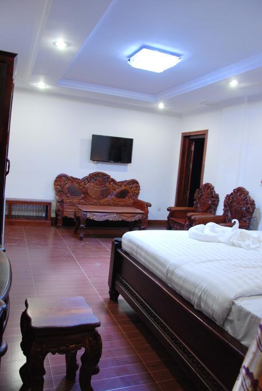 Emerald Bb Battambang Hotel Exterior foto